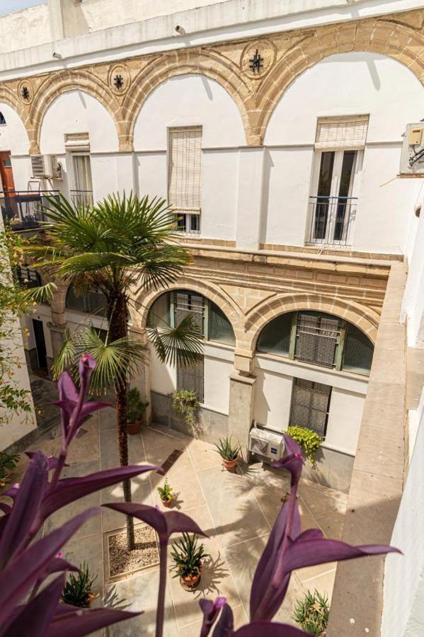 La Casa de los Arcos Centro Jerez garage Opcional Jerez de la Frontera Exterior foto